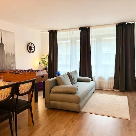 2 Minuten Von Hauptbahnof *