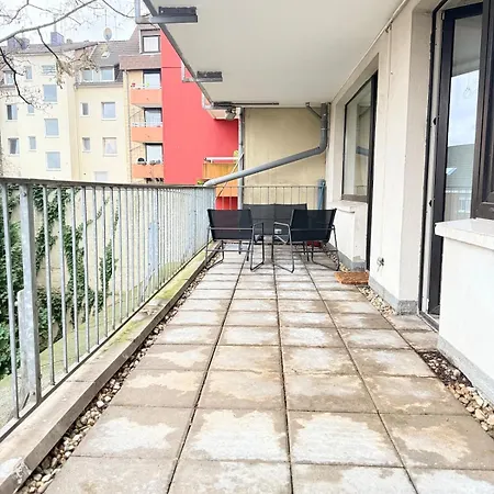 2 Minuten Von Hauptbahnof