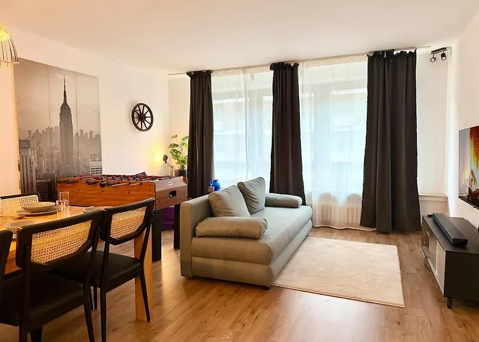 2 Minuten Von Hauptbahnof *