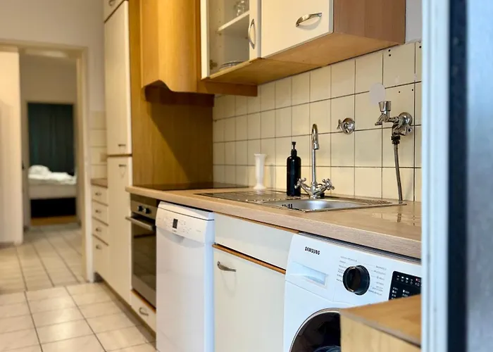 2 Minuten Von Hauptbahnof